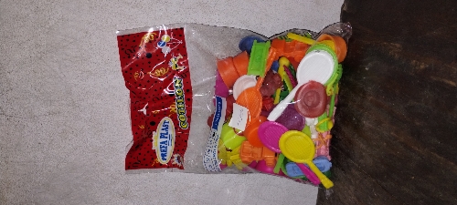 Juguetes de piñata ×100