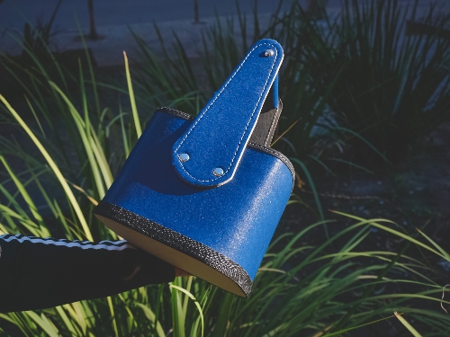 Canasta eco cuero azul