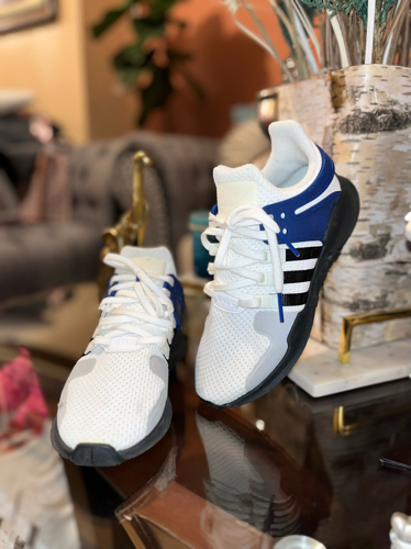 Tenis Adidas
