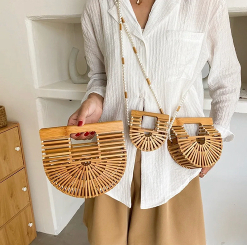 Cartera madera y perlas