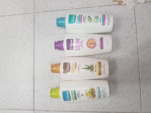 Crema de peinar lissia