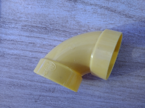 Codo sanitario 3"c*c
