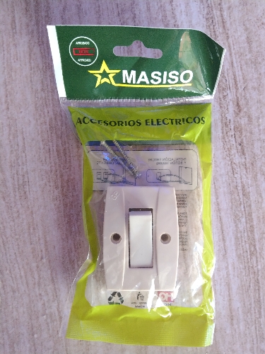 Interruptor sencillo de sobreponer
