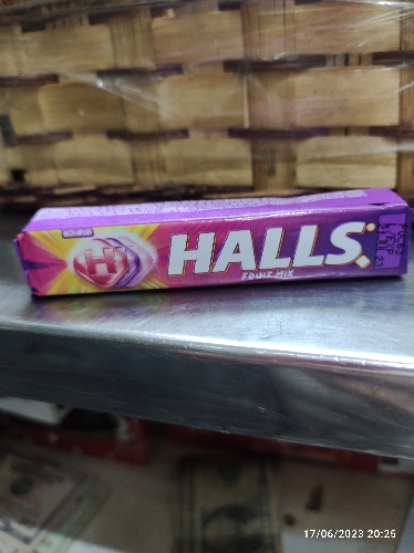 Halls Fruit mix