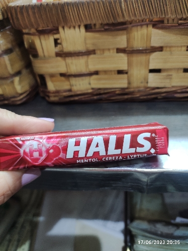 Halls Rojo Cereza