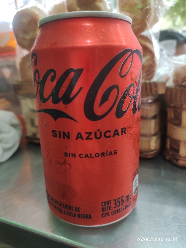 Coca sin Azúcar lata