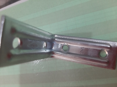 ESCUADRA REFUERZ 2". CALIBR 14