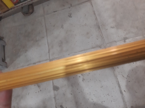 TUBO CORTINA DORAD  1" X MT