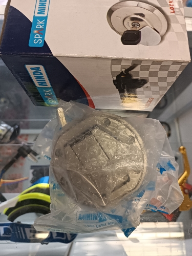 Tapa de estanque Pulsar Ns200