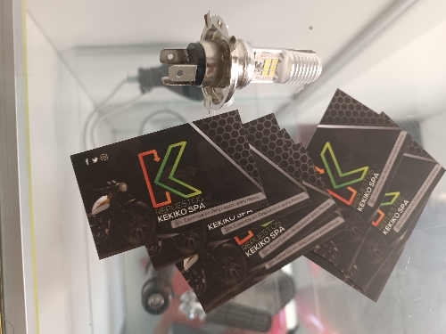 Ampolleta H4 LED chain