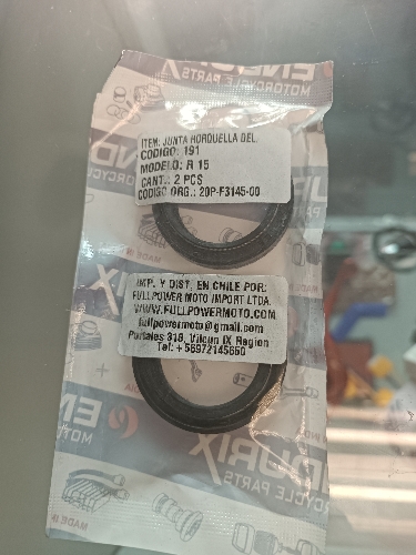 Retenes de telescopicas Yamaha R15 v2 (Par)