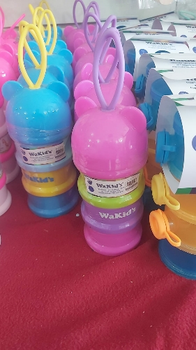 Dispensador de leche wakids