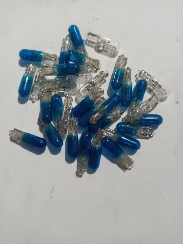 COLA DE PESCADO AZUL PEQUEÑO PARA TABLERO