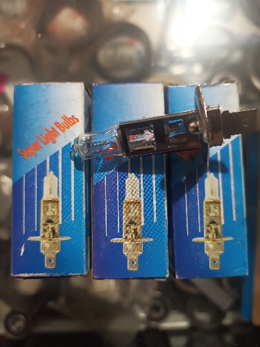 BOMBILLO SUPER LIGHT BULBS H1  12V. 100W PARA NEBLINERA