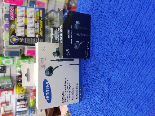 Audífonos Samsung S8