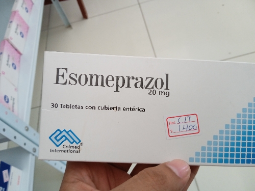 Esomeprazol capsulas 20mg/ COLMED