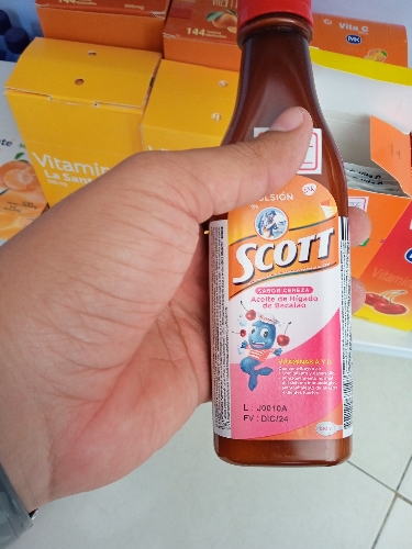 Emulsion Scott cereza x 180ml