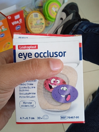 Parche ocular de niños leukoplast