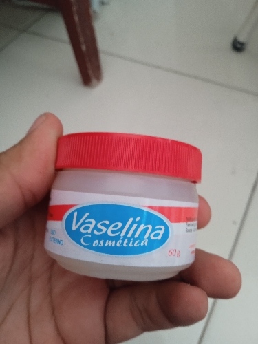 Vaselina cosmética x 60g disanfe