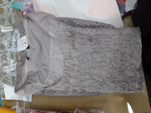 M081 vestido