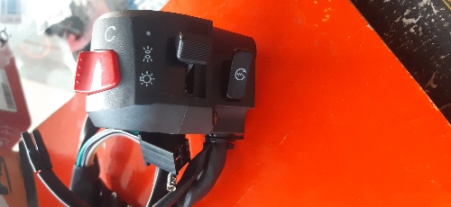 CAJA DE CONTACTO EN125-2A FBK