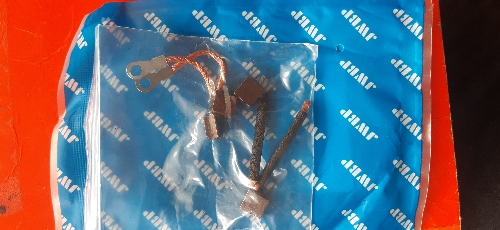 CARBONES GN125 4 UNIDADES JWBP
