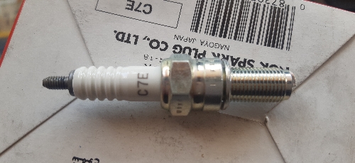 CANDELA XR/PULSAR/GN C7E NGK