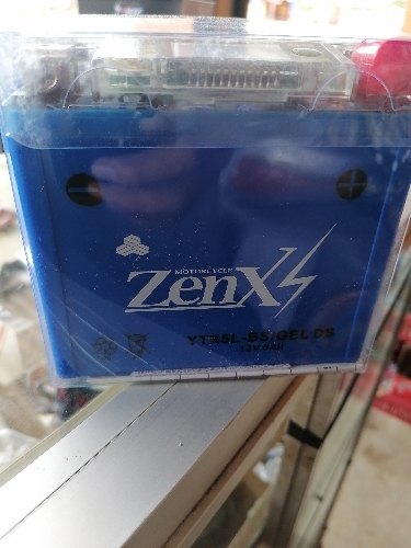 BATERIA DE GEL BROSS/XR150L YTX5L-BS/GEL ZENX