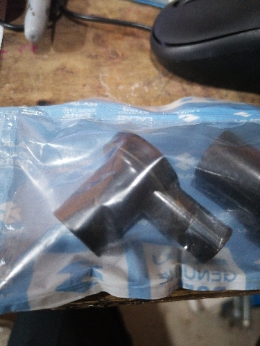 CAPUCHON DE CANDELA CT100 ORIGINAL BAJAJ