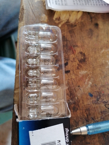 BOMBILLA DE MEDIA TIPO PESCADO 12V GMBRIGHT