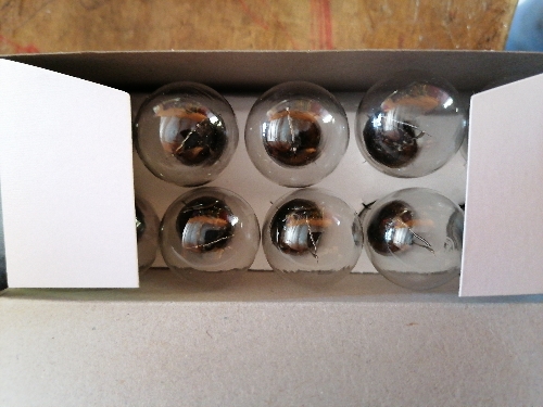 BOMBILLA DE UN CONTACTO 12V21W MEK