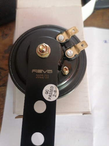 BOCINA NEGRA 12V B-01 REVO