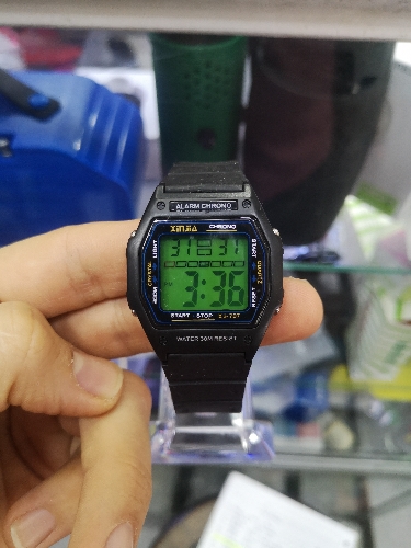 Reloj Xinjia digital