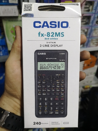 Científica CASIO FX82MS