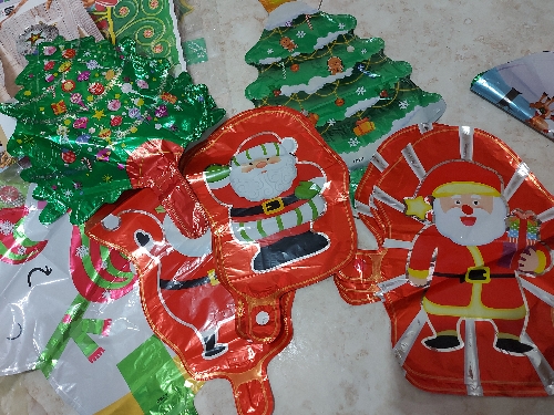 GLOBO 14' FIGURAS NAVIDAD 220