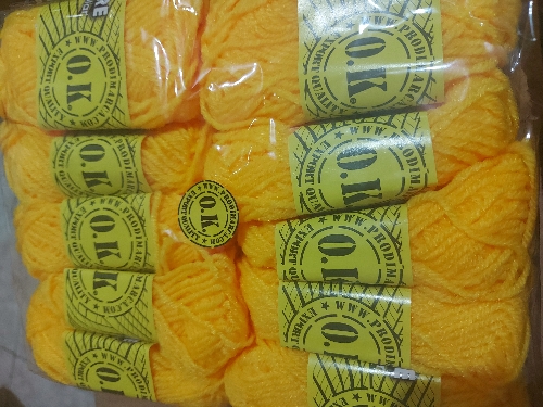 Estambre escolar amarillo oro OK 12gr