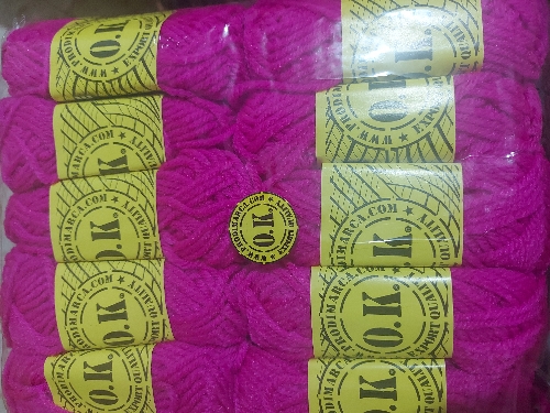 Estambre escolar fucsia claro OK 12gr