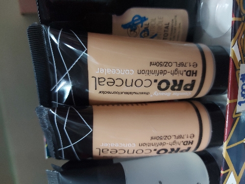 F-608 BASE PRO CONCEAL CONFOR BEAUTY/MAC 40/50 ML