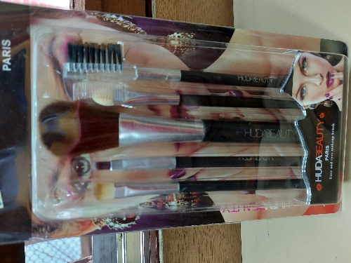 BROCHA CARTON HUDABEAUTY 5PZAS