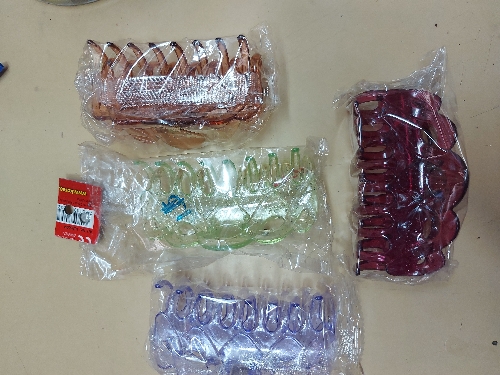 GANCHETA PLASTICA TRANSPARENTE GRANDE