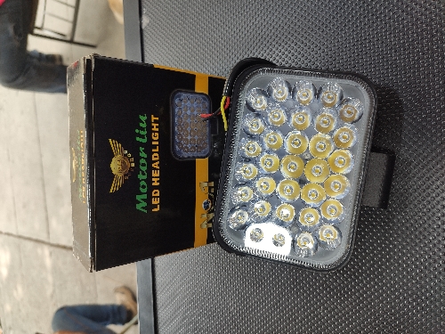Bombillo LED TJ 33.