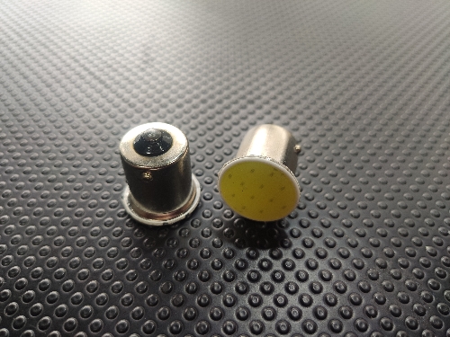 Bombillo LED de cruce 1 solo contacto