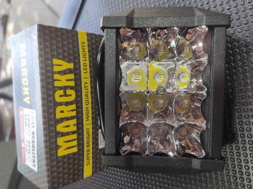 20 Faro led 12 puntos XSD.