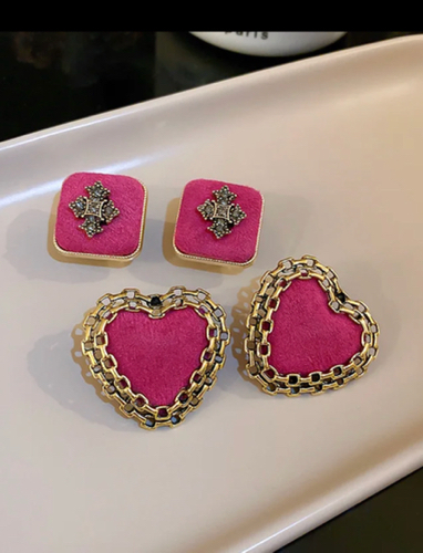 Arete de tela Fucsia 2 estilos