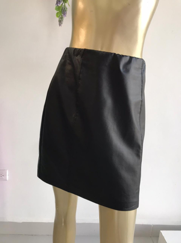 Falda de cuero negra  OLIVE OAK Talla XS
