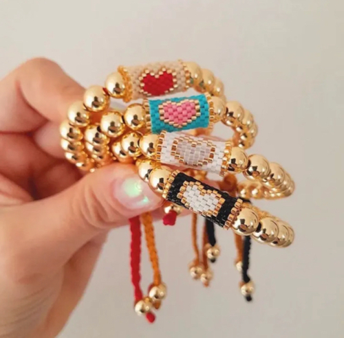 Pulsera cuentas corazon colores
