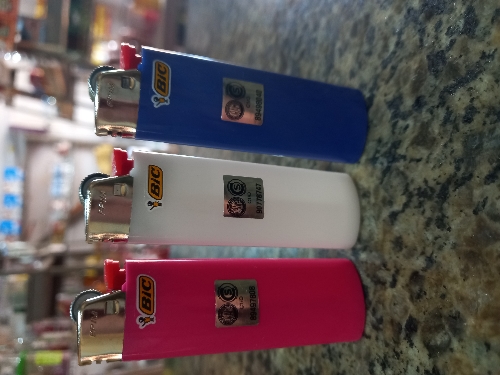 Isqueiros Bic