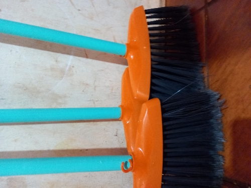 Vassoura de nylon
