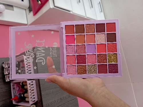 Sombras Dance  roller