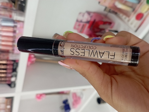 Corrector Ruby rose